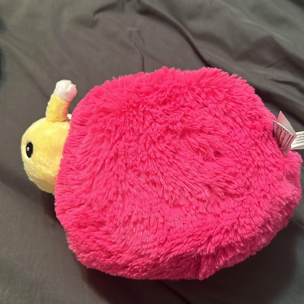 Pink mini squishable plush Snail - Picture 2 of 4